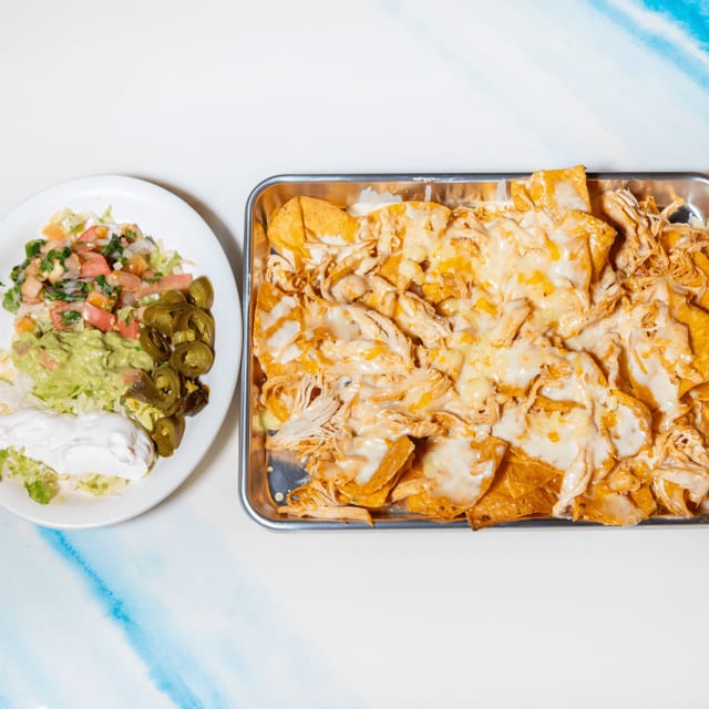 A15 Nachos Locos.